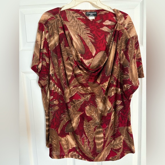 Chic Leaf Print Women's Top in Red and Brown - Picture 1 of 3